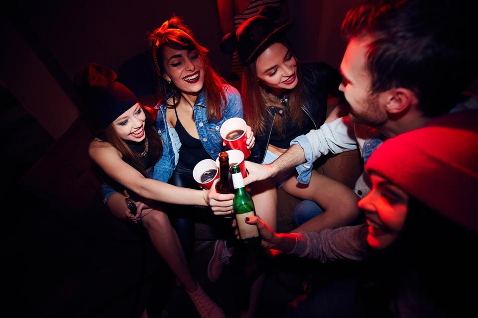 Pre-Game Like a Pro: What to Eat & Do Before a Party to Avoid a Hangover